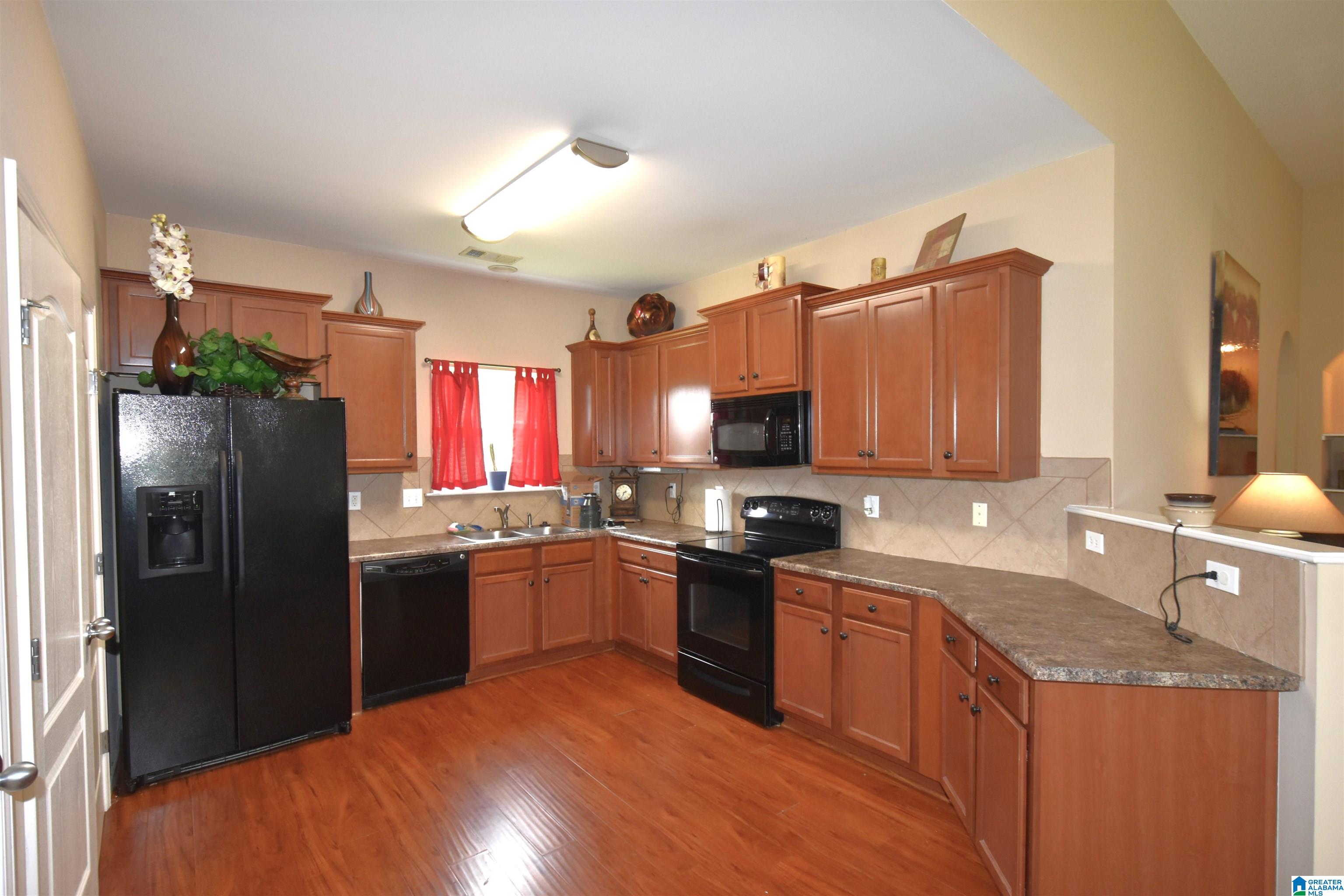 4770 Rosser Loop Drive Bessemer, AL 35022 - Photo 5 of 35