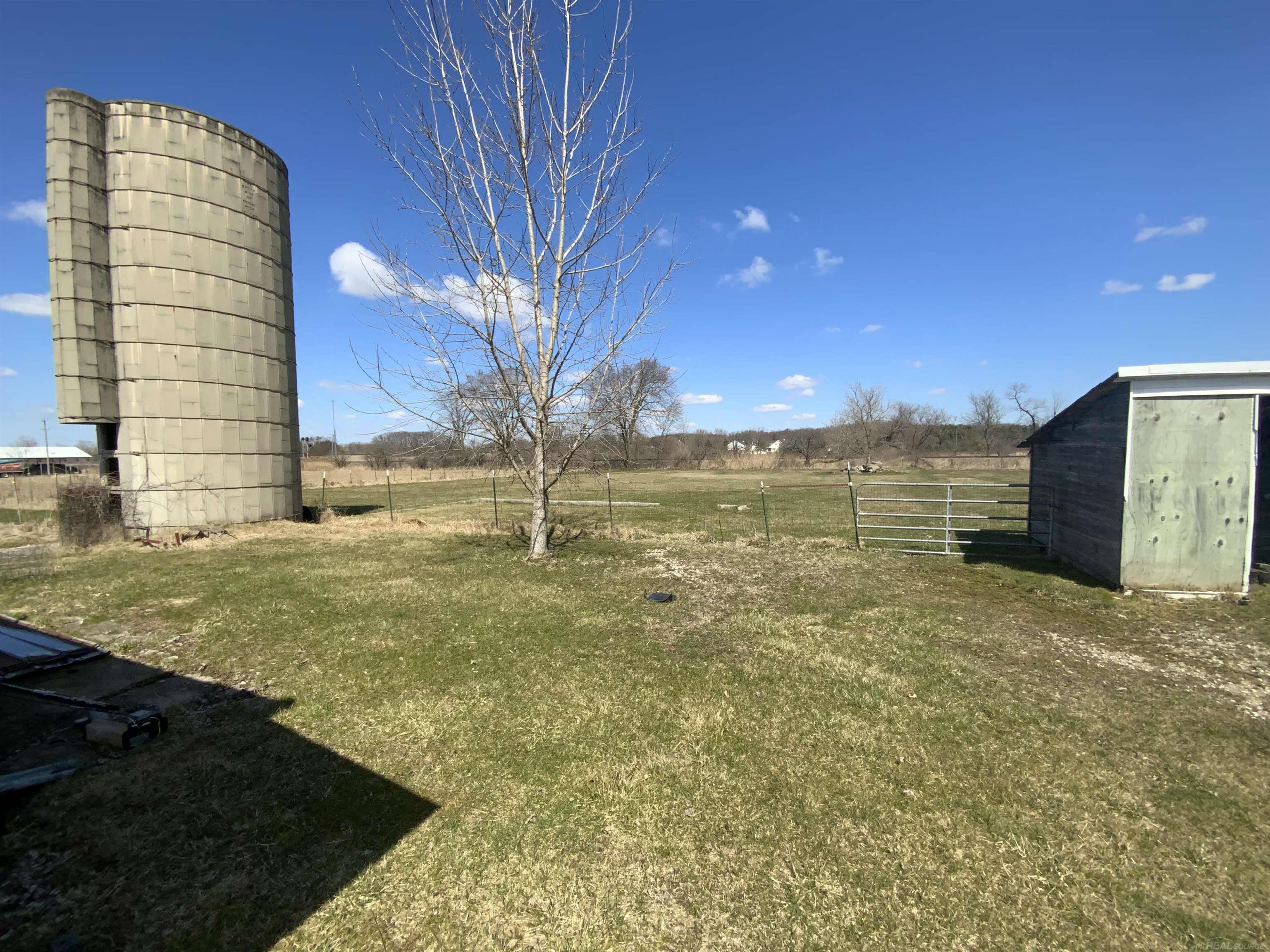 15984 Bryce Road Capac, MI 48014 - Photo 52 of 53 50171216-9efab0a8-aab6-49d2-9338-7665ad62db26.JPG