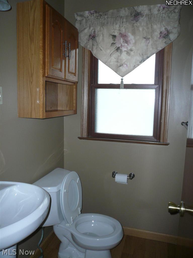 6725 West Pleasant Valley Road Cleveland, OH 44129 - Photo 17 of 25 Gallery Image 17