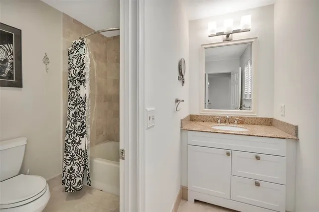 $739,900 | 203 Grand Oaks Circle, St. Simons Island, GA 31522