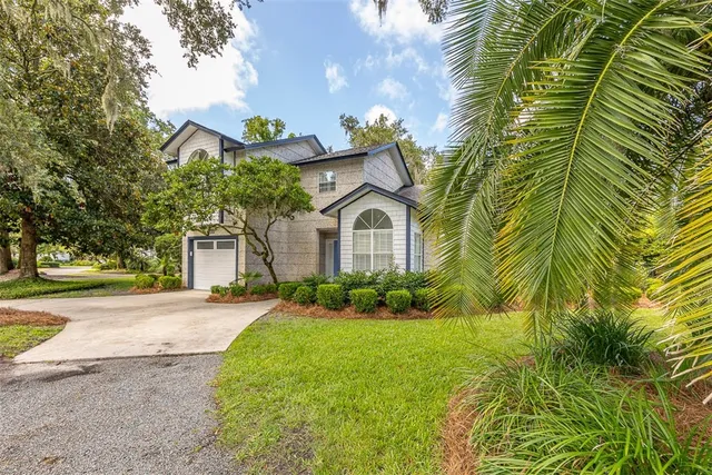 $739,900 | 203 Grand Oaks Circle, St. Simons Island, GA 31522