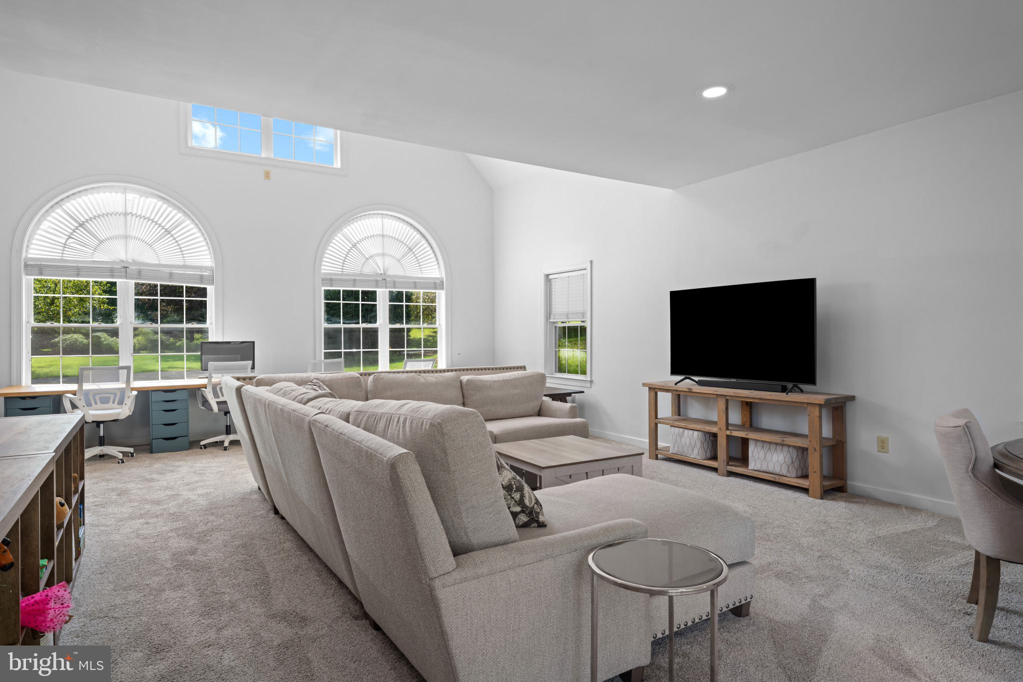 2696 Walston Road Mount Airy, MD 21771 - Photo 16 of 58 Family Room