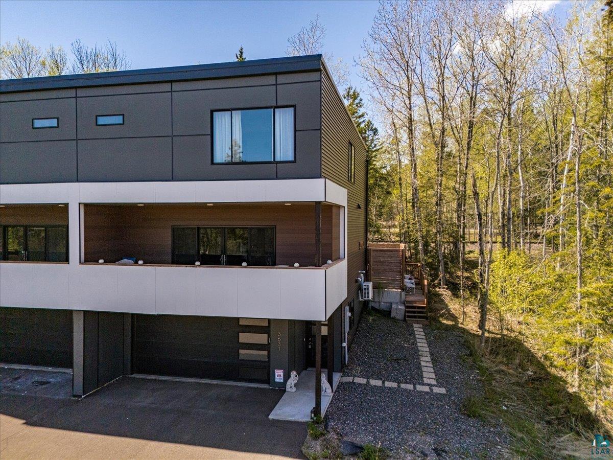 3631 London Road Duluth, MN 55804 - Photo 5 of 40