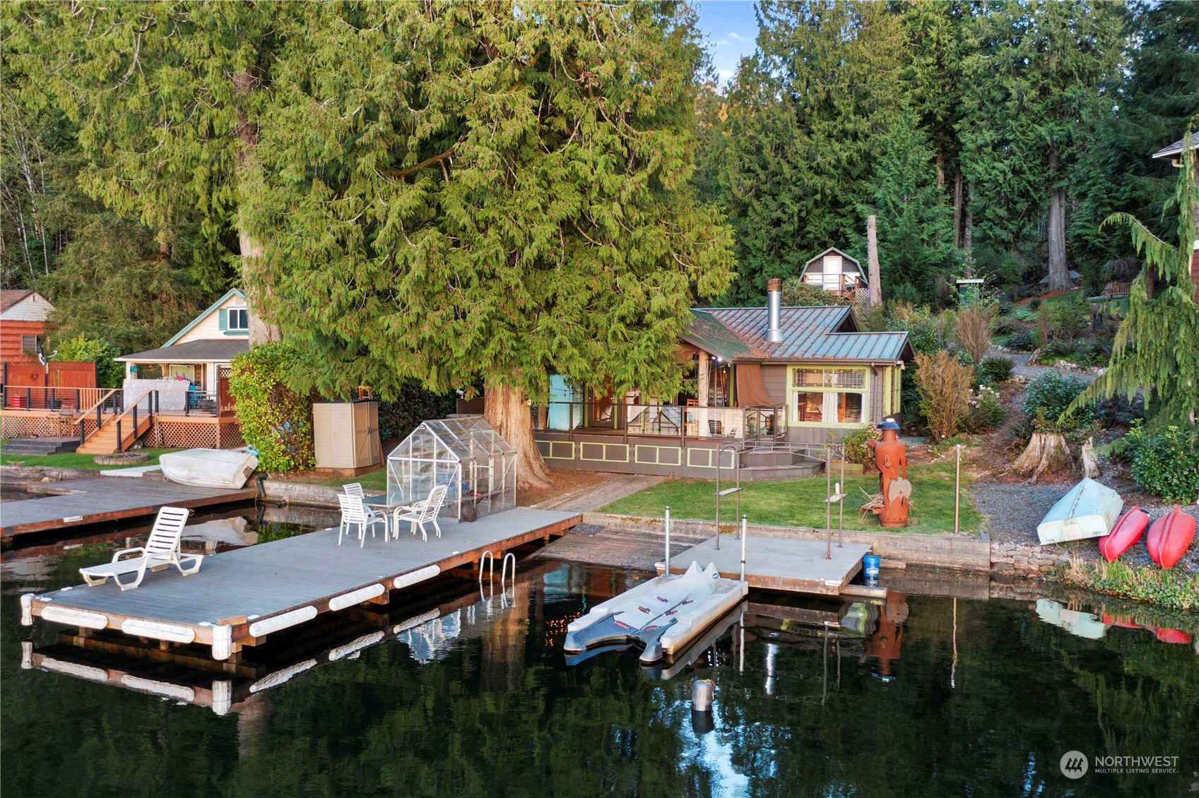 620 South Tulloch Road Snohomish, WA 98290 - Photo 28 of 38 an aerial view of a house with swimming pool garden and patio