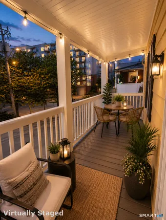 $2,925 | 6 East Walnut Street, Unit 2L, Stamford, CT 06902