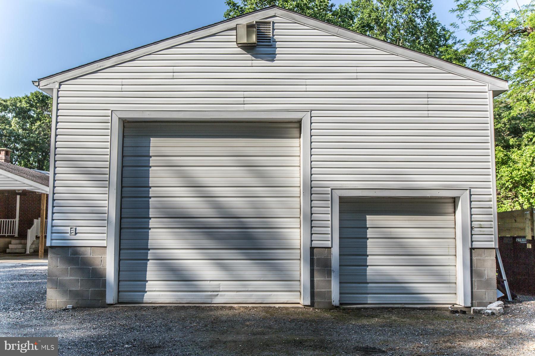 303 Whitaker Road Pasadena, MD 21122 - Photo 23 of 24 Exterior (General)