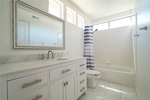 $4,200 | 19511 Highridge Way, Lake Forest, CA 92679