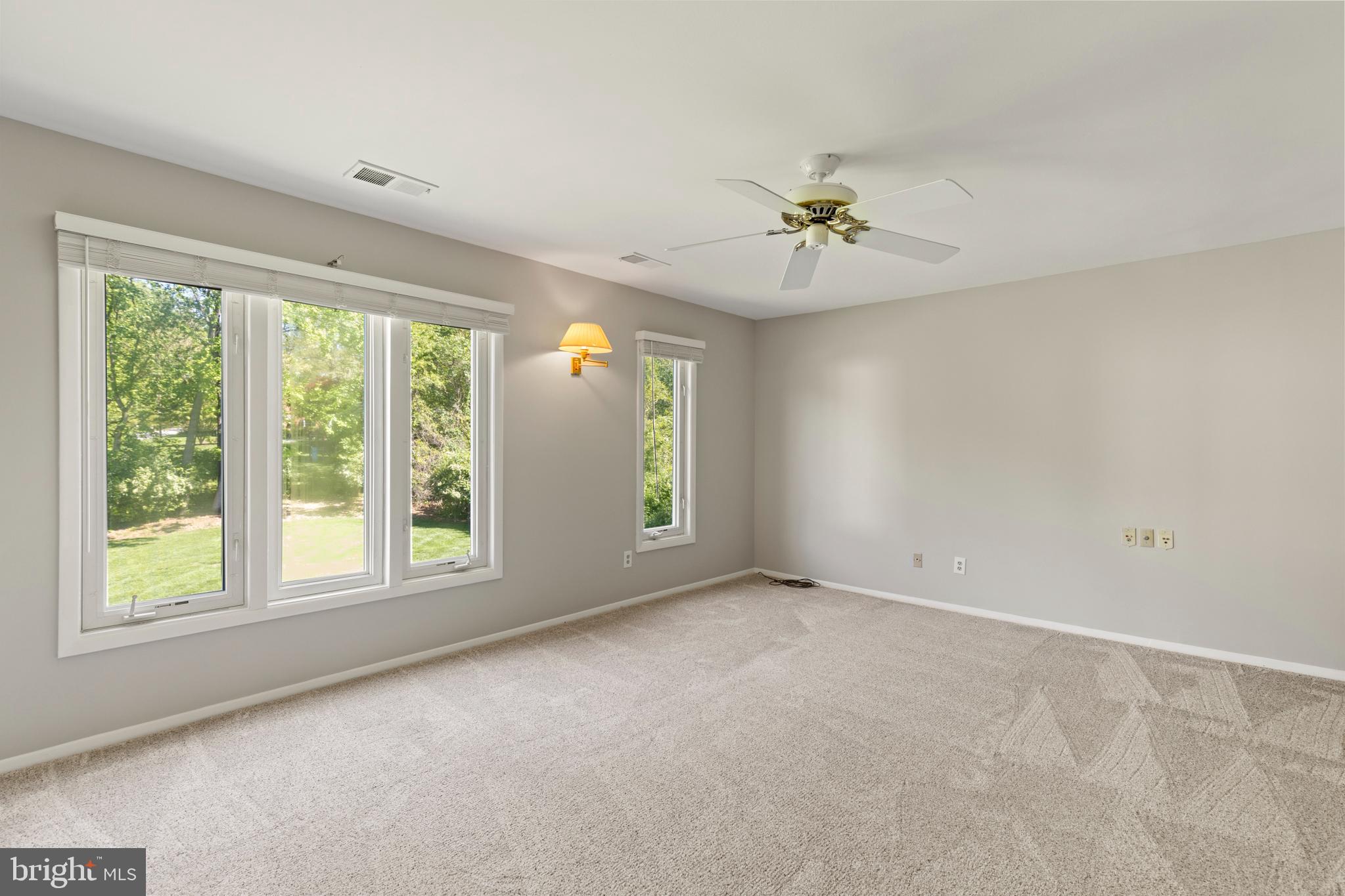 1921 Dundee Road Rockville, MD 20850 - Photo 16 of 41 Primary Bedroom