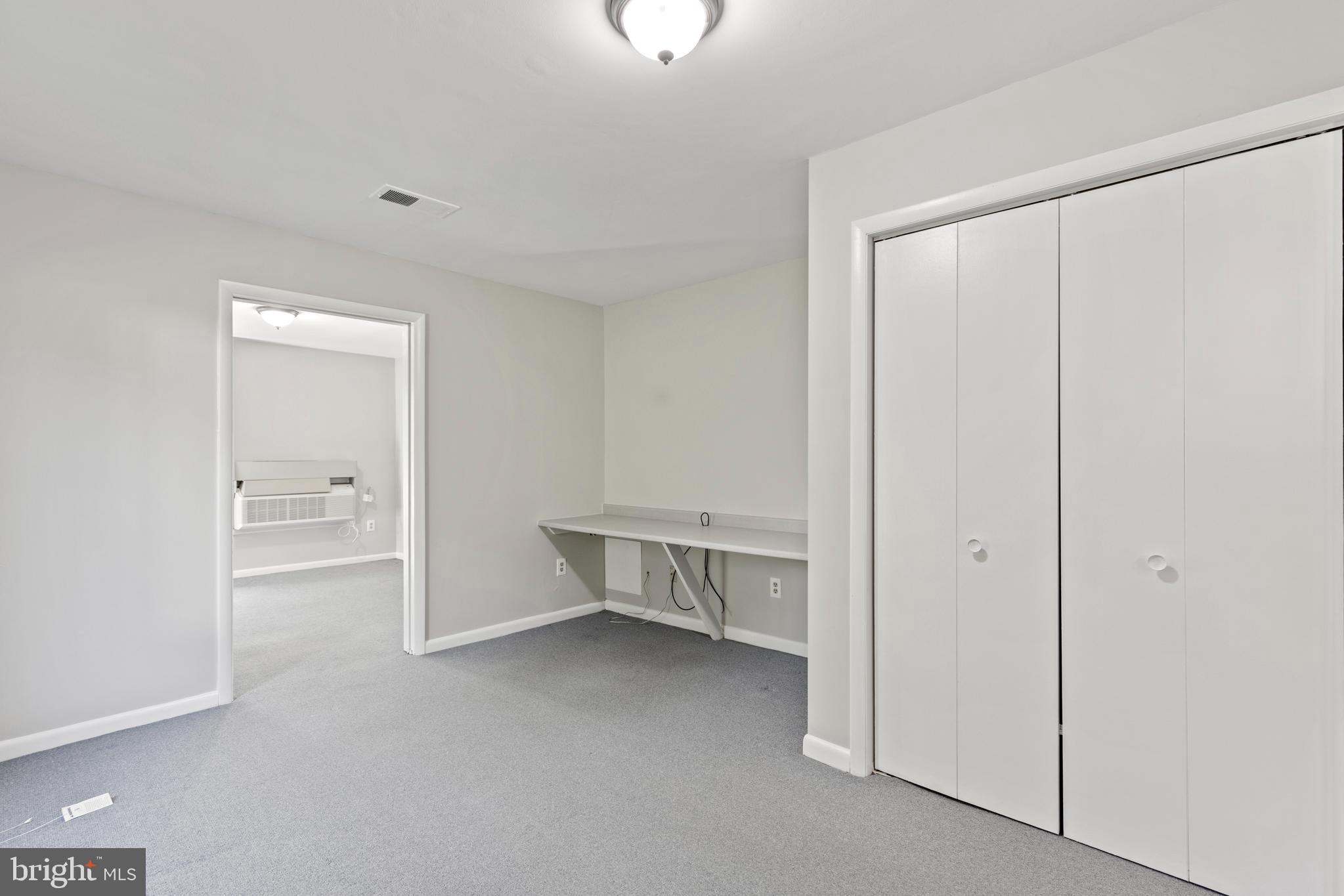 1921 Dundee Road Rockville, MD 20850 - Photo 30 of 41 Flex Room