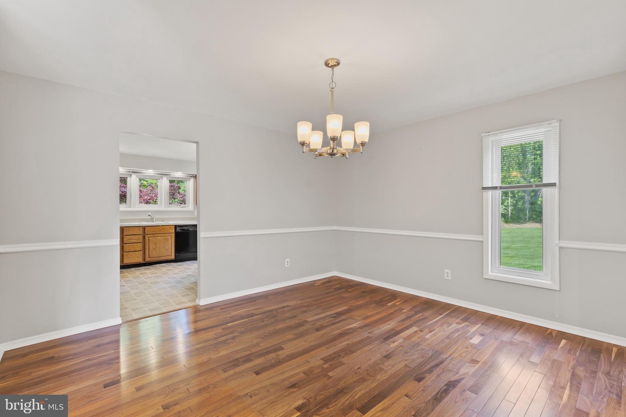 1921 Dundee Road Rockville, MD 20850 - Photo 6 of 41 Dining Room