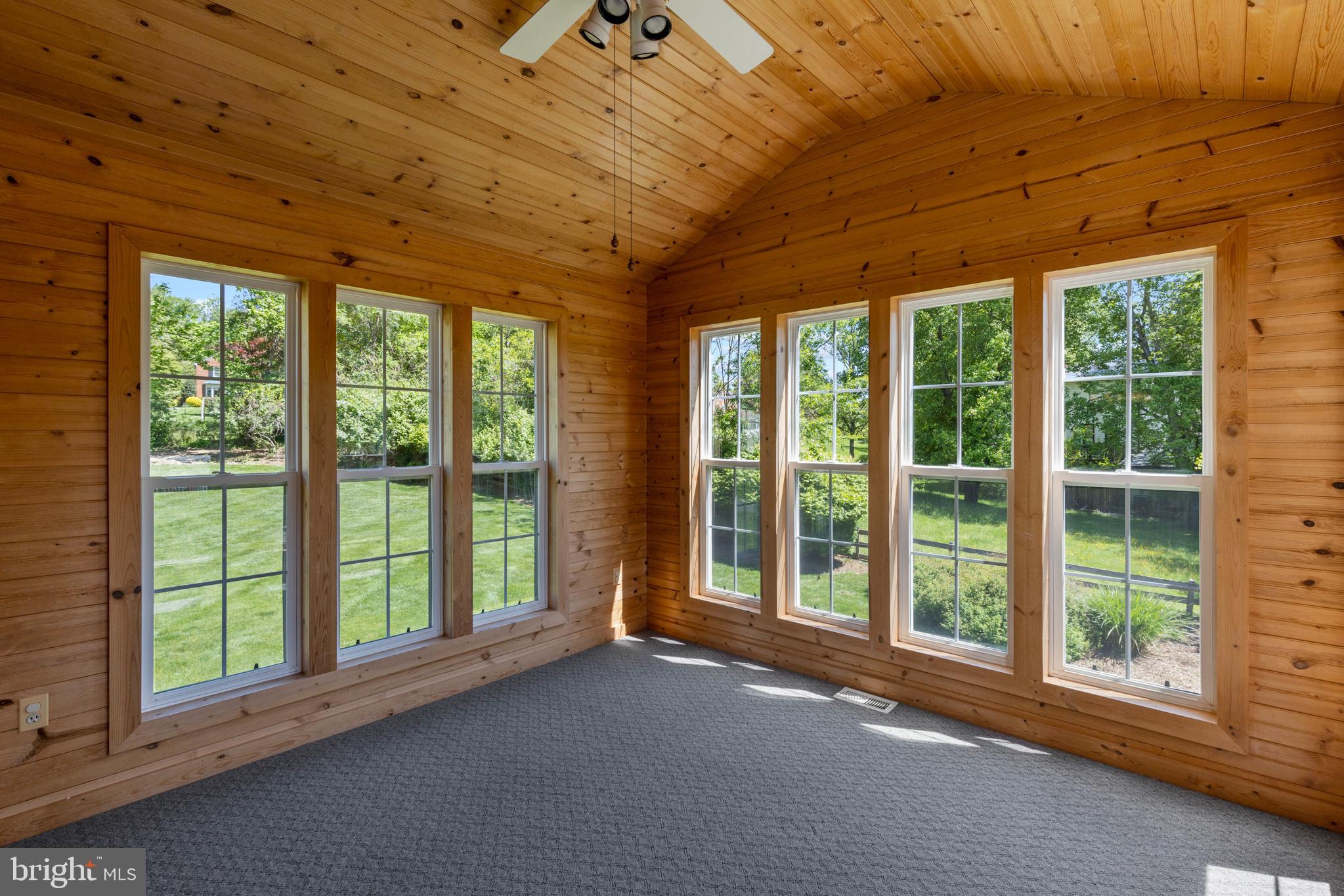 1921 Dundee Road Rockville, MD 20850 - Photo 8 of 41 Sunroom