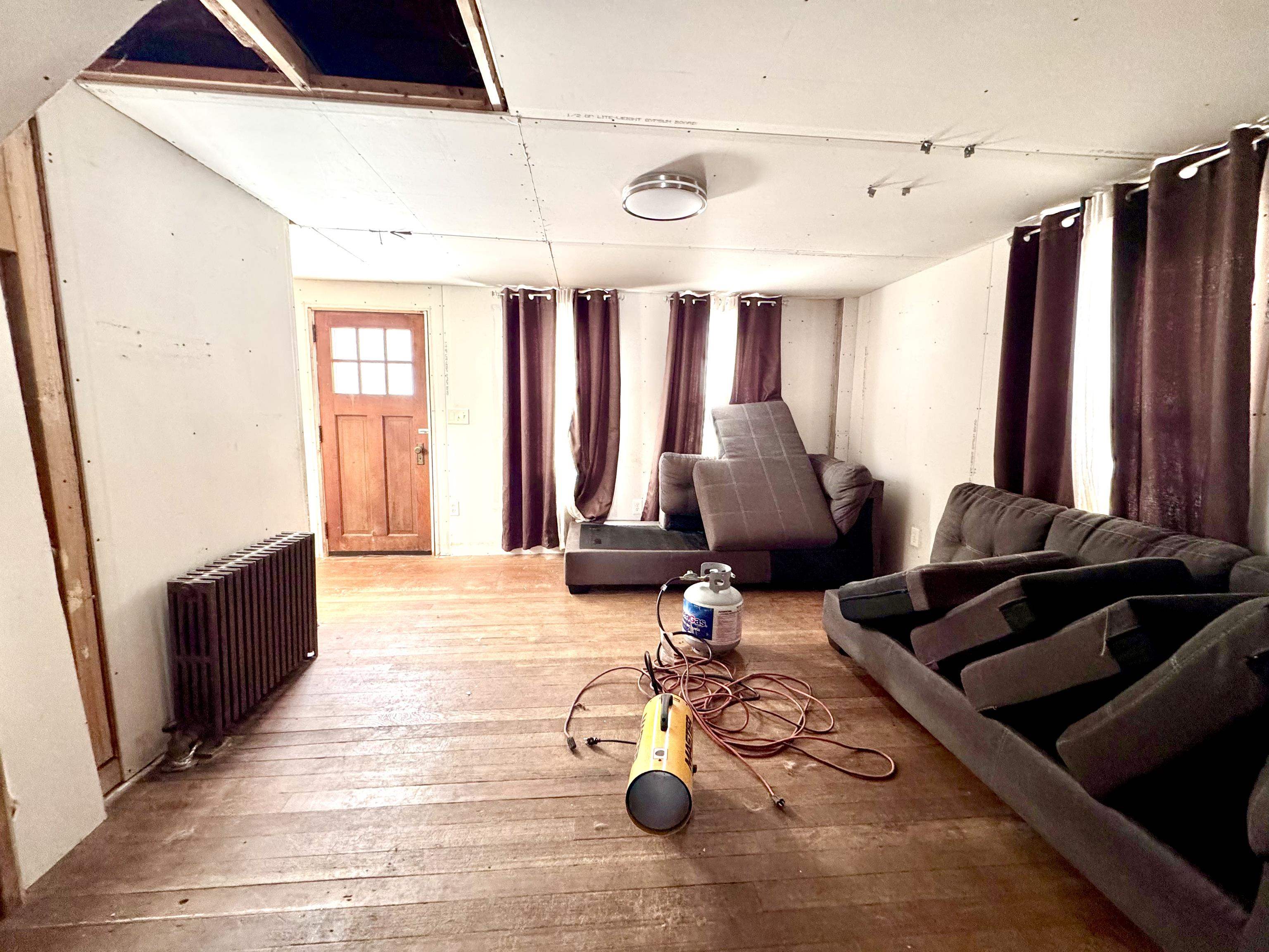 235 Maple Street Bennington, VT 05201 - Photo 15 of 41