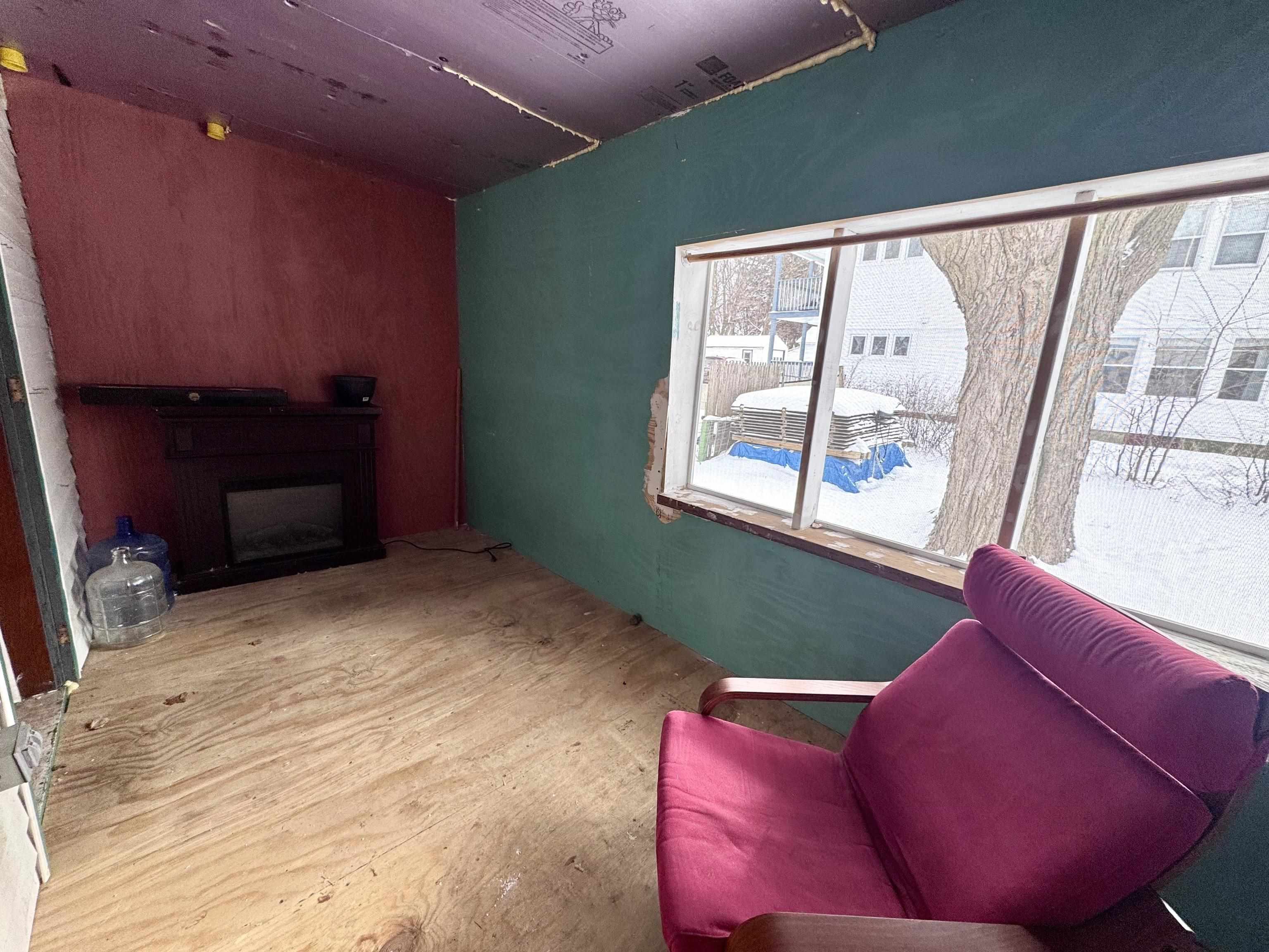 235 Maple Street Bennington, VT 05201 - Photo 8 of 41