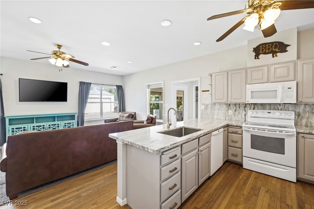 3756 Stratton Logandale, NV 89021 - Photo 12 of 42 Gallery Image 12