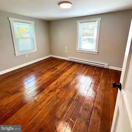 $1,450 | 400 East Liberty Street, Unit B, Charles Town, WV 25414