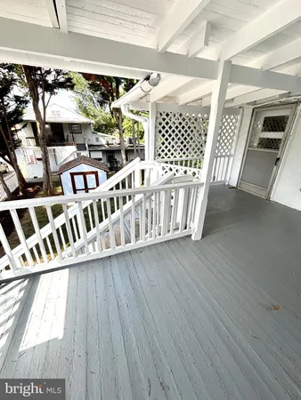 $1,450 | 400 East Liberty Street, Unit B, Charles Town, WV 25414