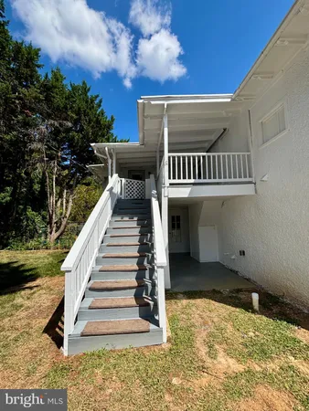 $1,450 | 400 East Liberty Street, Unit B, Charles Town, WV 25414