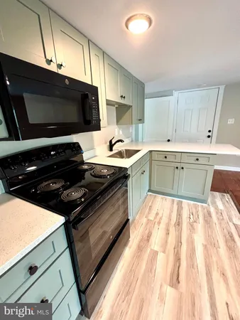 $1,450 | 400 East Liberty Street, Unit B, Charles Town, WV 25414