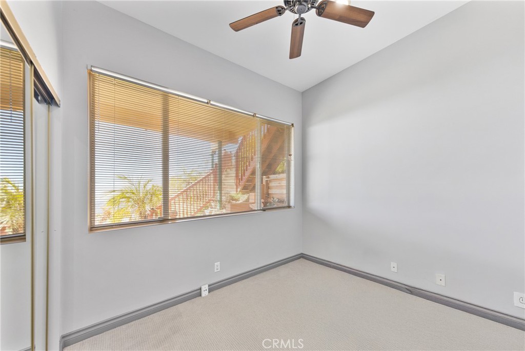 591 Devonwood Road Altadena, CA 91001 - Photo 27 of 35 a view of an empty room with a window