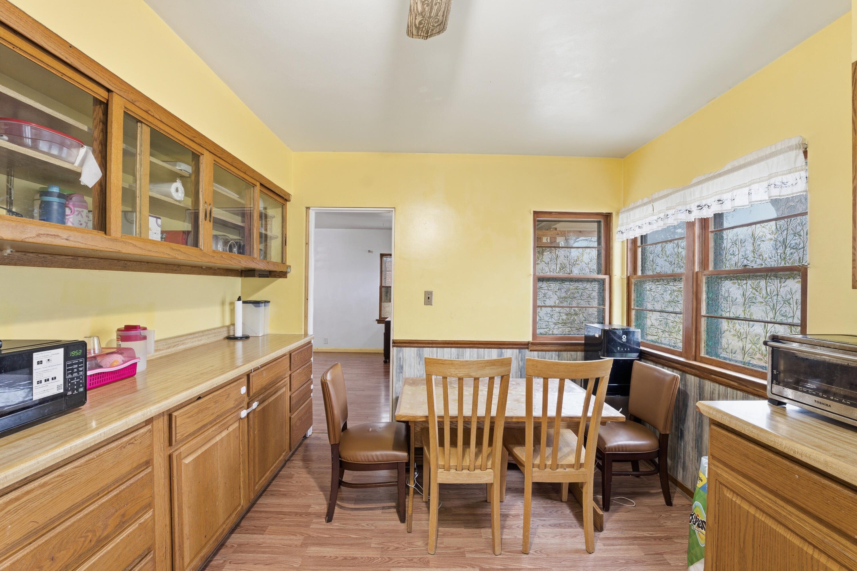 5282 North 53rd Street Milwaukee, WI 53218 - Photo 10 of 29 Dining Room