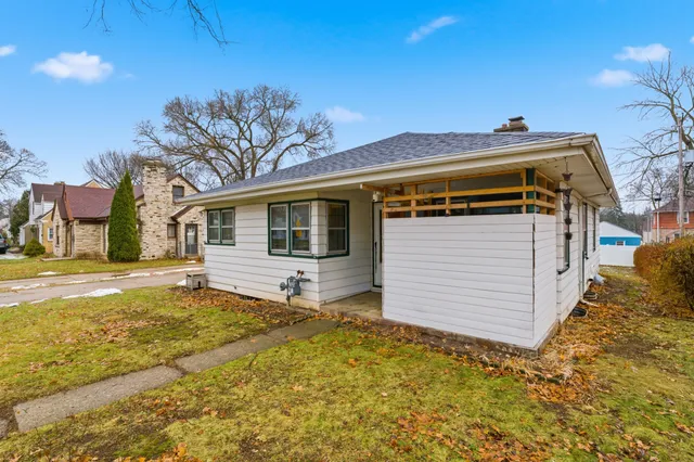 $149,900 | 5282 North 53rd Street, Milwaukee, WI 53218
