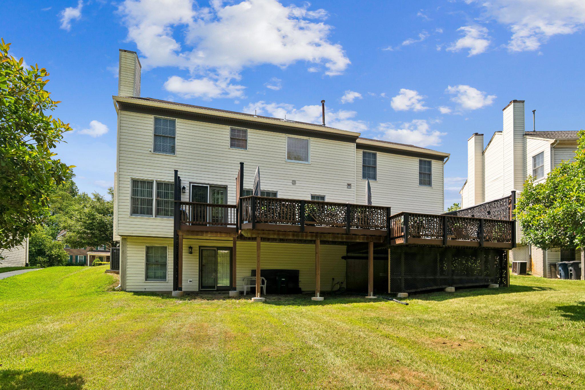 9505 Bald Hill Road Mitchellville, MD 20721 - Photo 3 of 39 Spacious backyard retreat with decks.