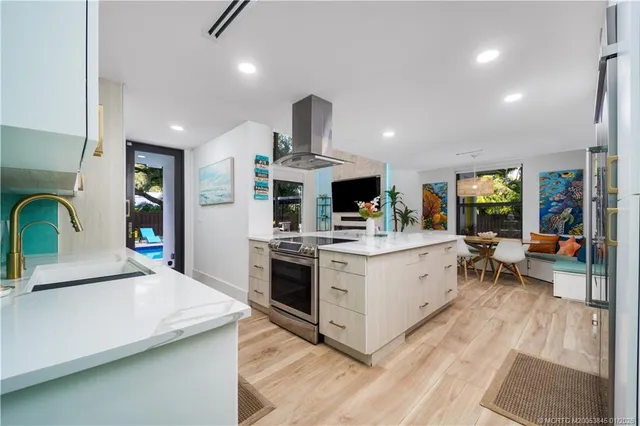 $2,895,000 | 4 Heritage Way, Stuart, FL 34996