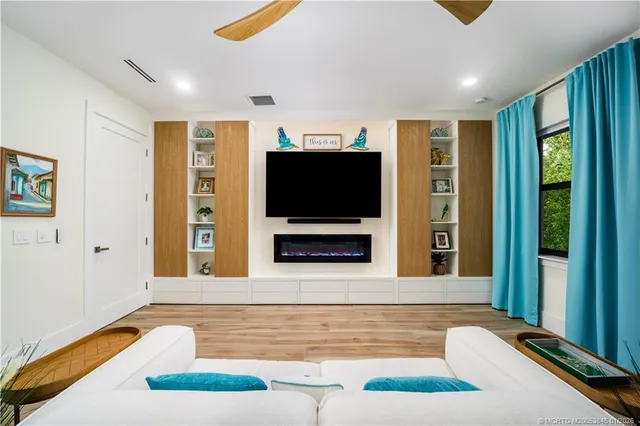 $2,895,000 | 4 Heritage Way, Stuart, FL 34996