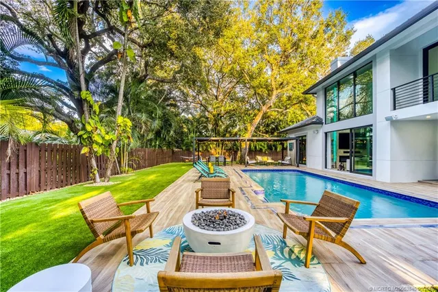 $2,895,000 | 4 Heritage Way, Stuart, FL 34996