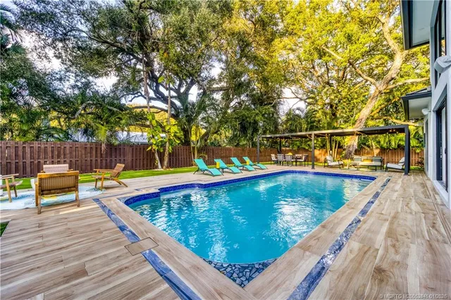 $2,895,000 | 4 Heritage Way, Stuart, FL 34996