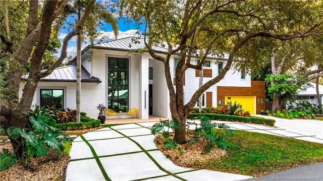 $2,895,000 | 4 Heritage Way, Stuart, FL 34996