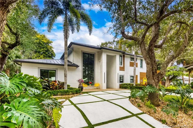 $2,895,000 | 4 Heritage Way, Stuart, FL 34996