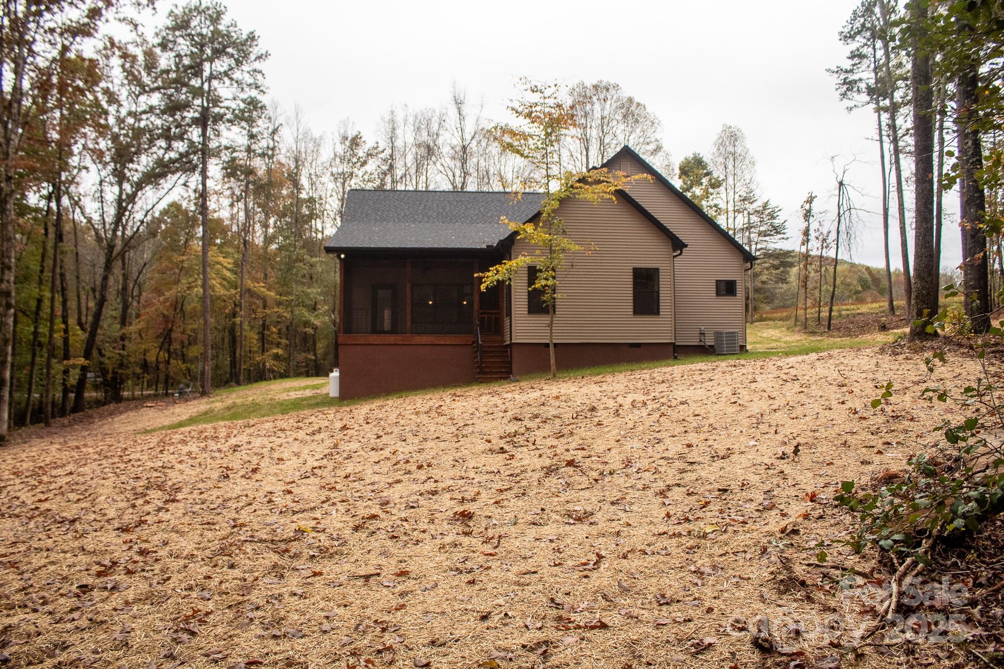 110 Rupard Road Statesville, NC 28625 - Photo 5 of 45 a house with a outdoor space