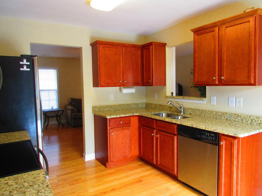 185 Azalea Ridge Johnson City, TN 37601 - Photo 12 of 30 Stainless Steel appliances