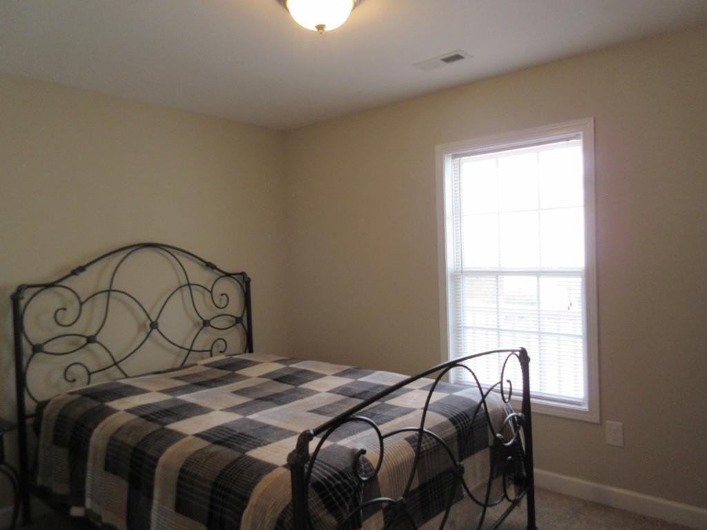 185 Azalea Ridge Johnson City, TN 37601 - Photo 18 of 30 Bedroom 2