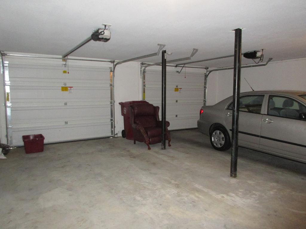 185 Azalea Ridge Johnson City, TN 37601 - Photo 23 of 30 2car garage