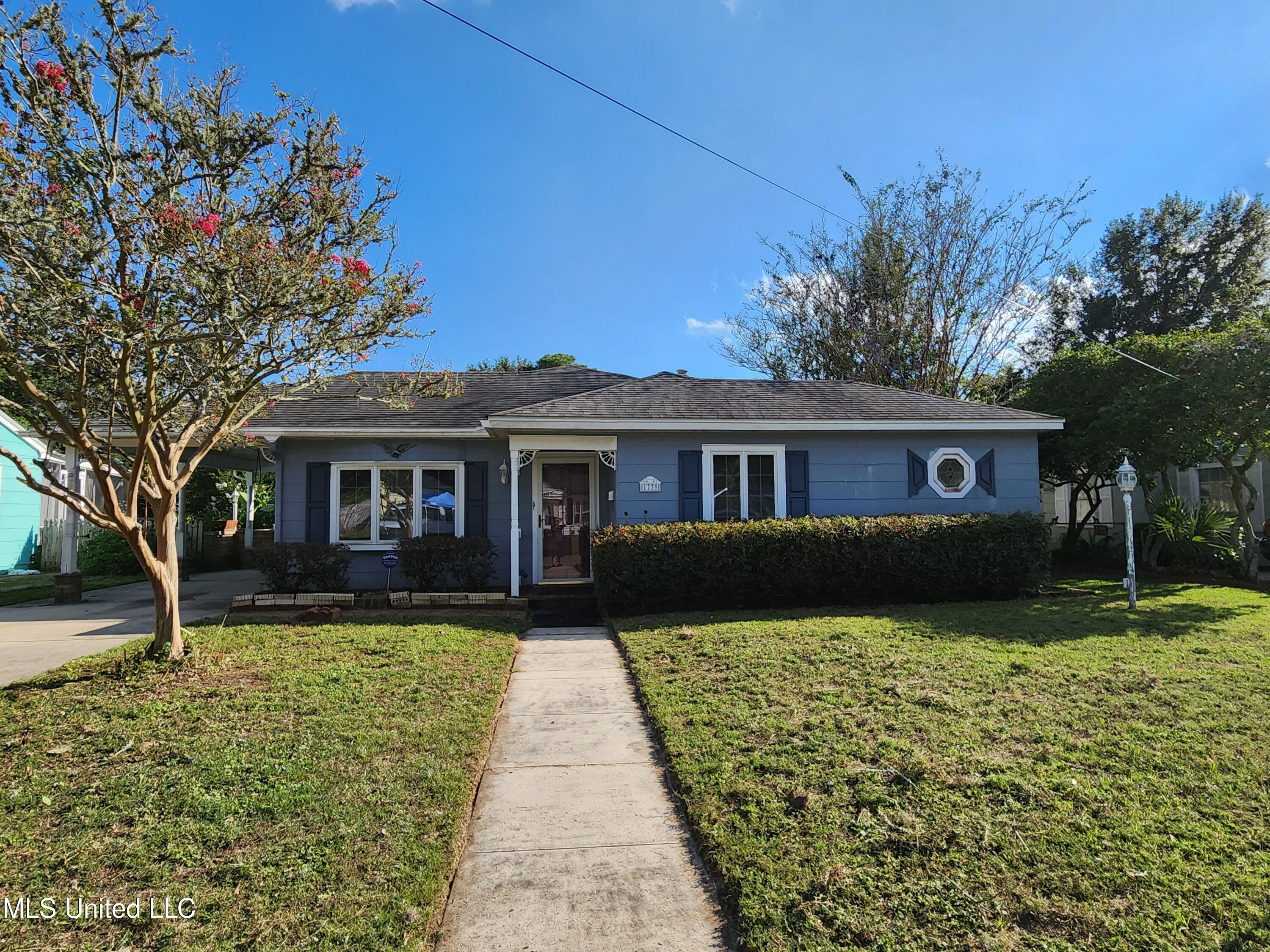 1739 Ridgeway Drive Biloxi, MS 39531 - Photo 1 of 29 Front