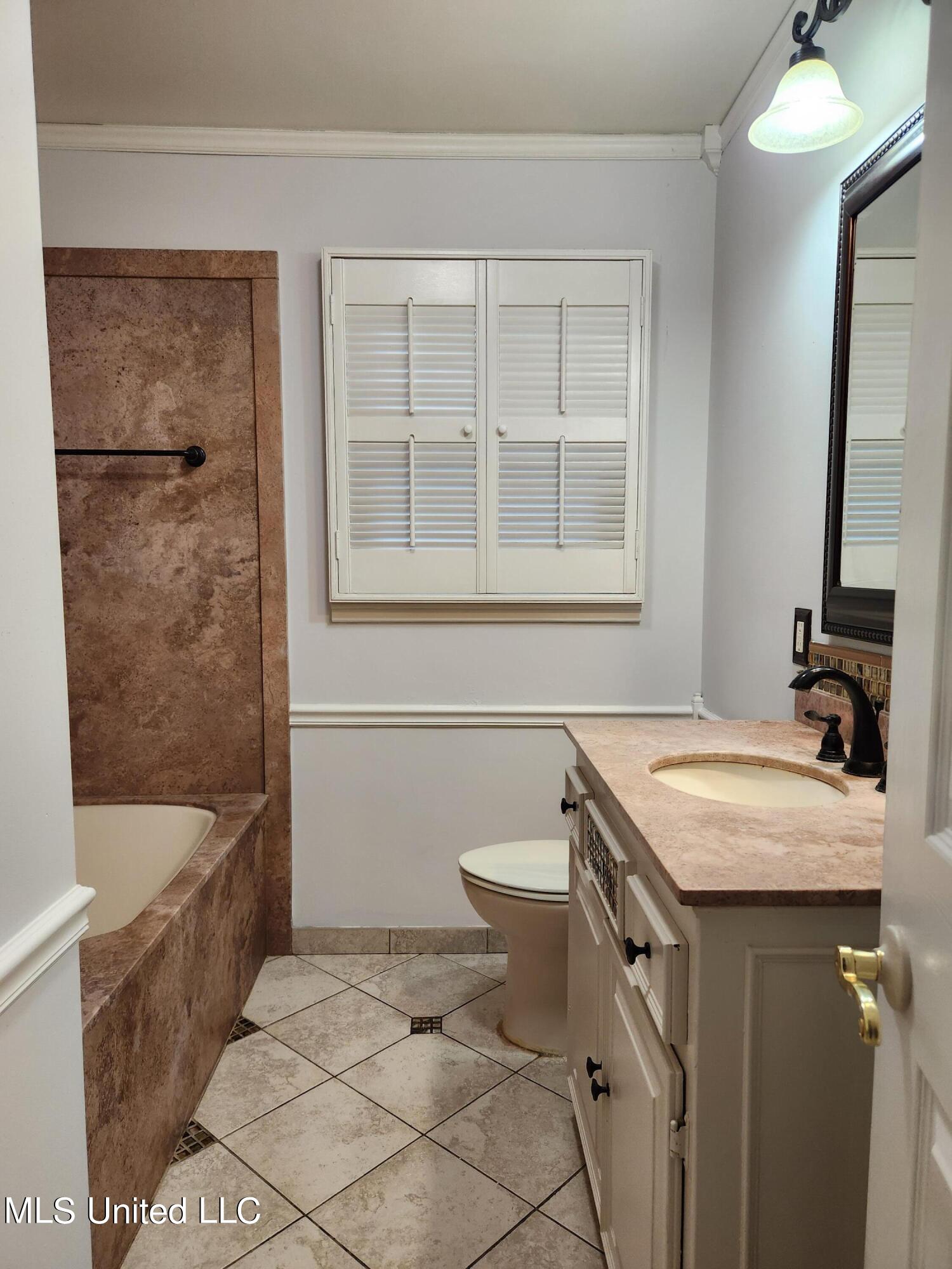 1739 Ridgeway Drive Biloxi, MS 39531 - Photo 8 of 29 8