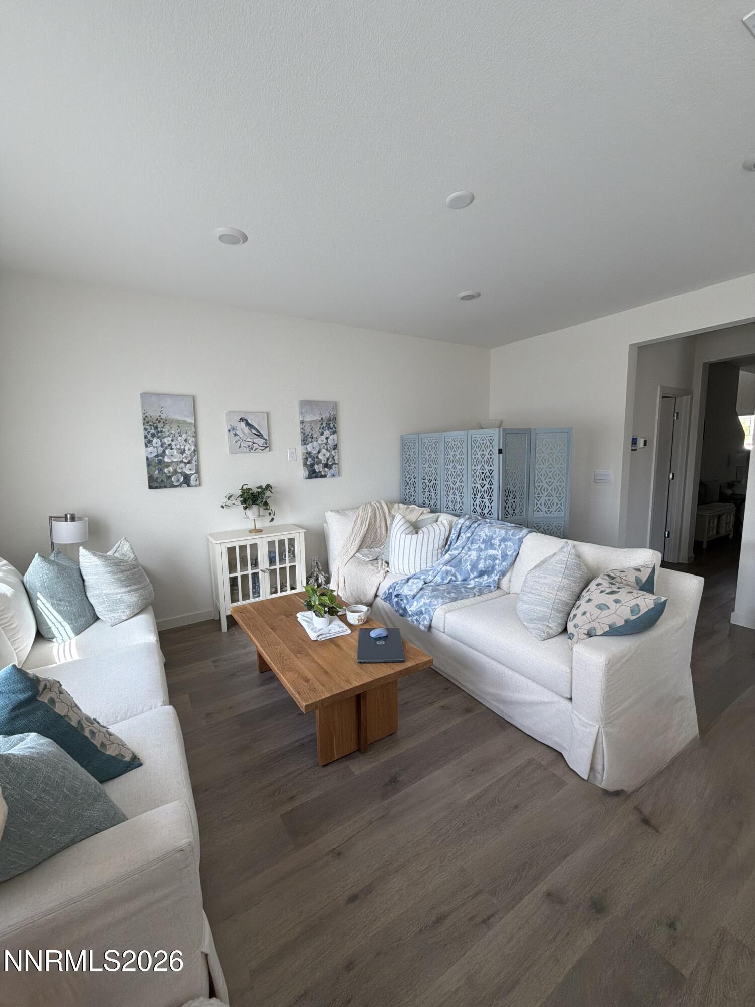 7485 Capstone Drive Reno, NV 89506 - Photo 14 of 31 17F3CE97-3048-4F55-BDF1-9739ED974B03