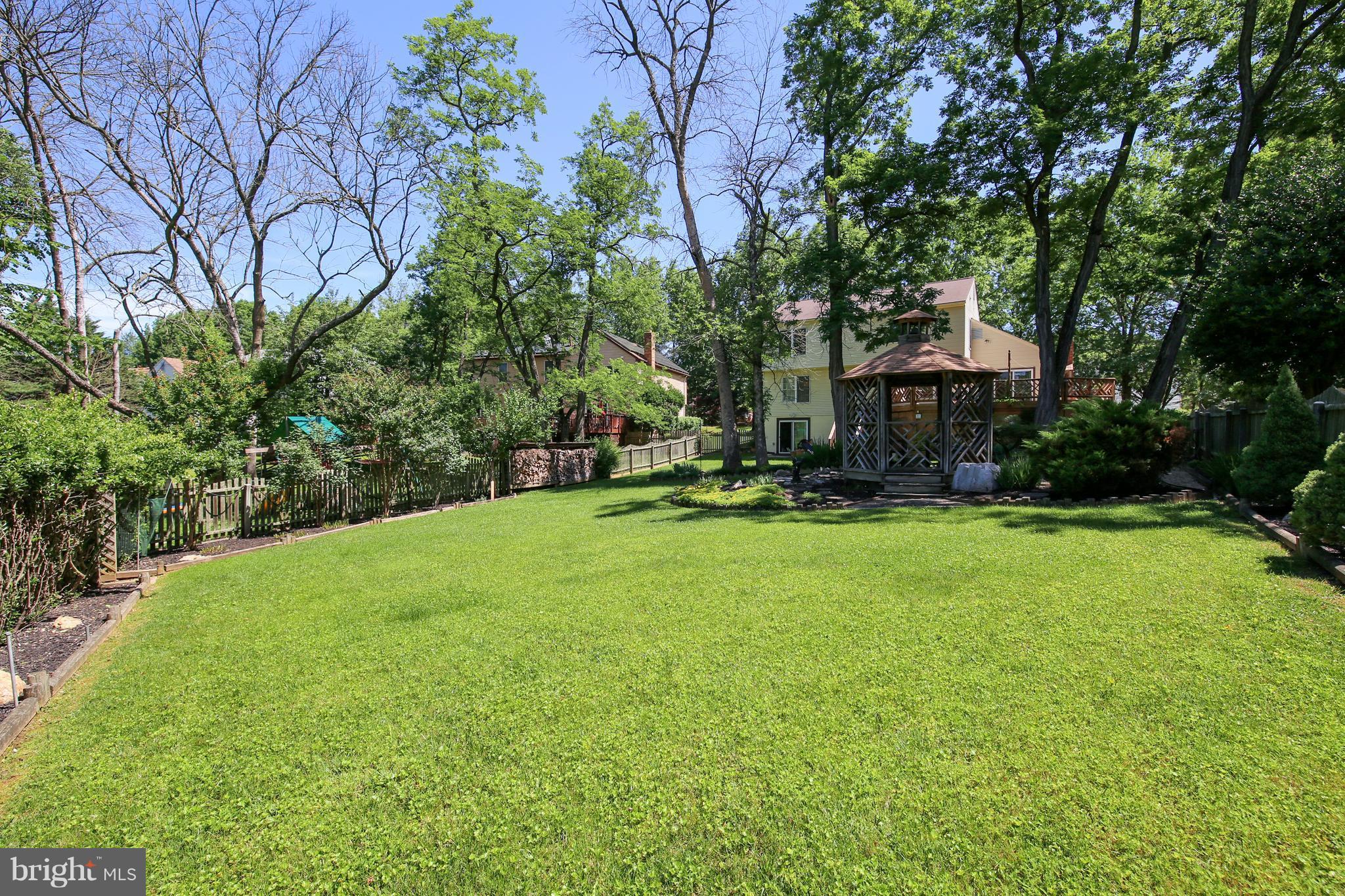 14532 Pebblestone Drive Silver Spring, MD 20905 - Photo 26 of 30 Large Backyard