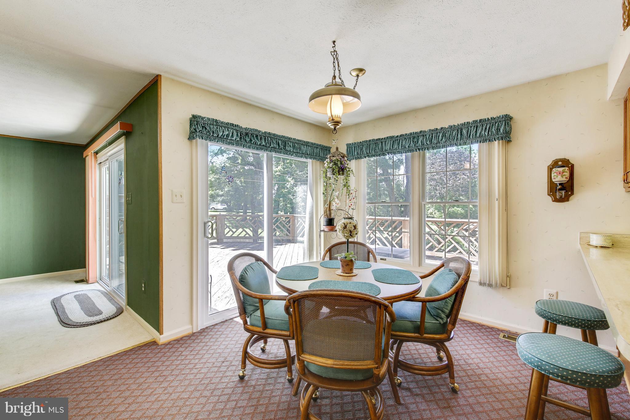 14532 Pebblestone Drive Silver Spring, MD 20905 - Photo 10 of 30 Breakfast Area