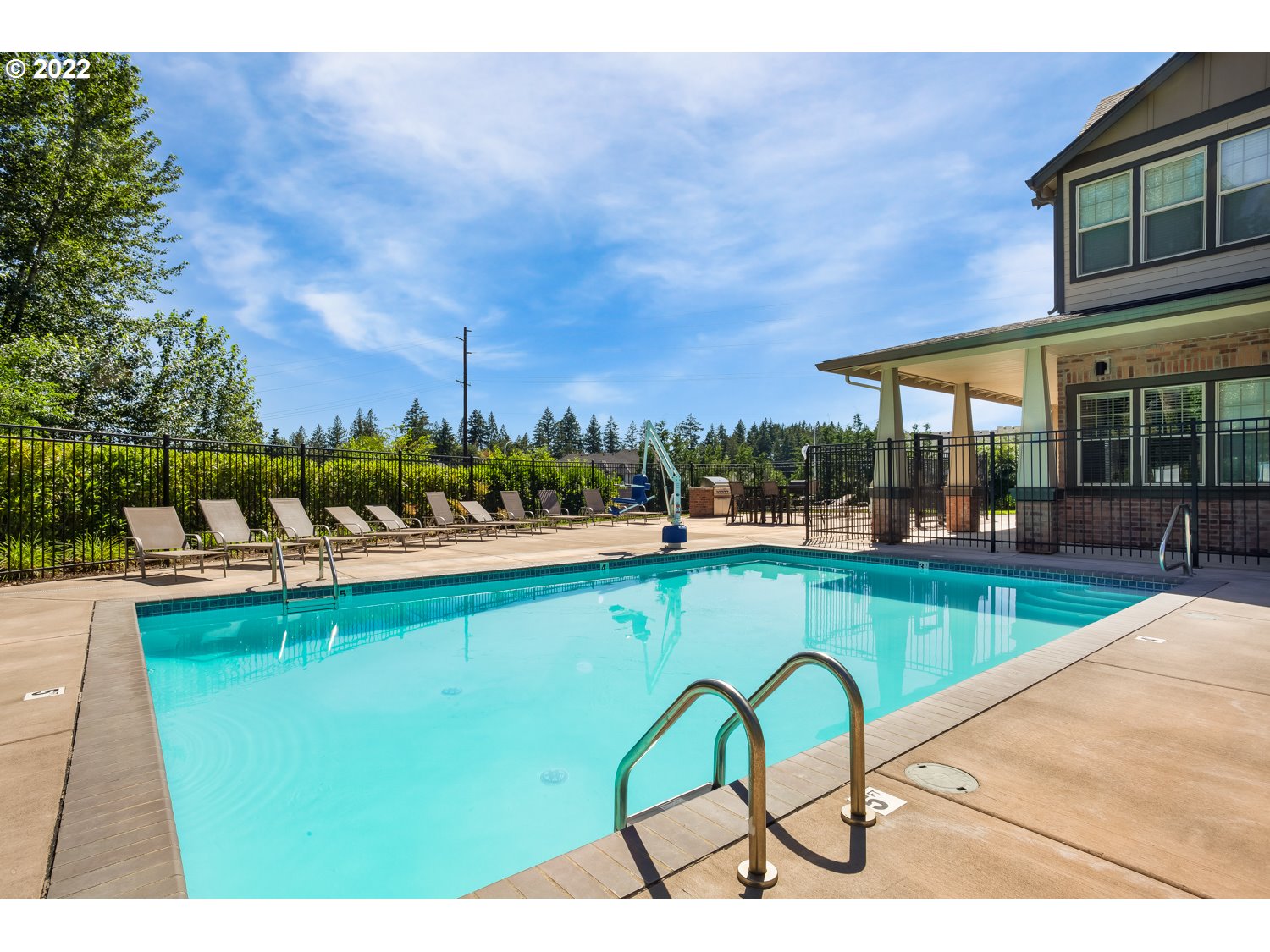 17182 Southwest Appledale Road, Unit 204 Beaverton, OR 97007 - Photo 16 of 18 Gallery Image 16