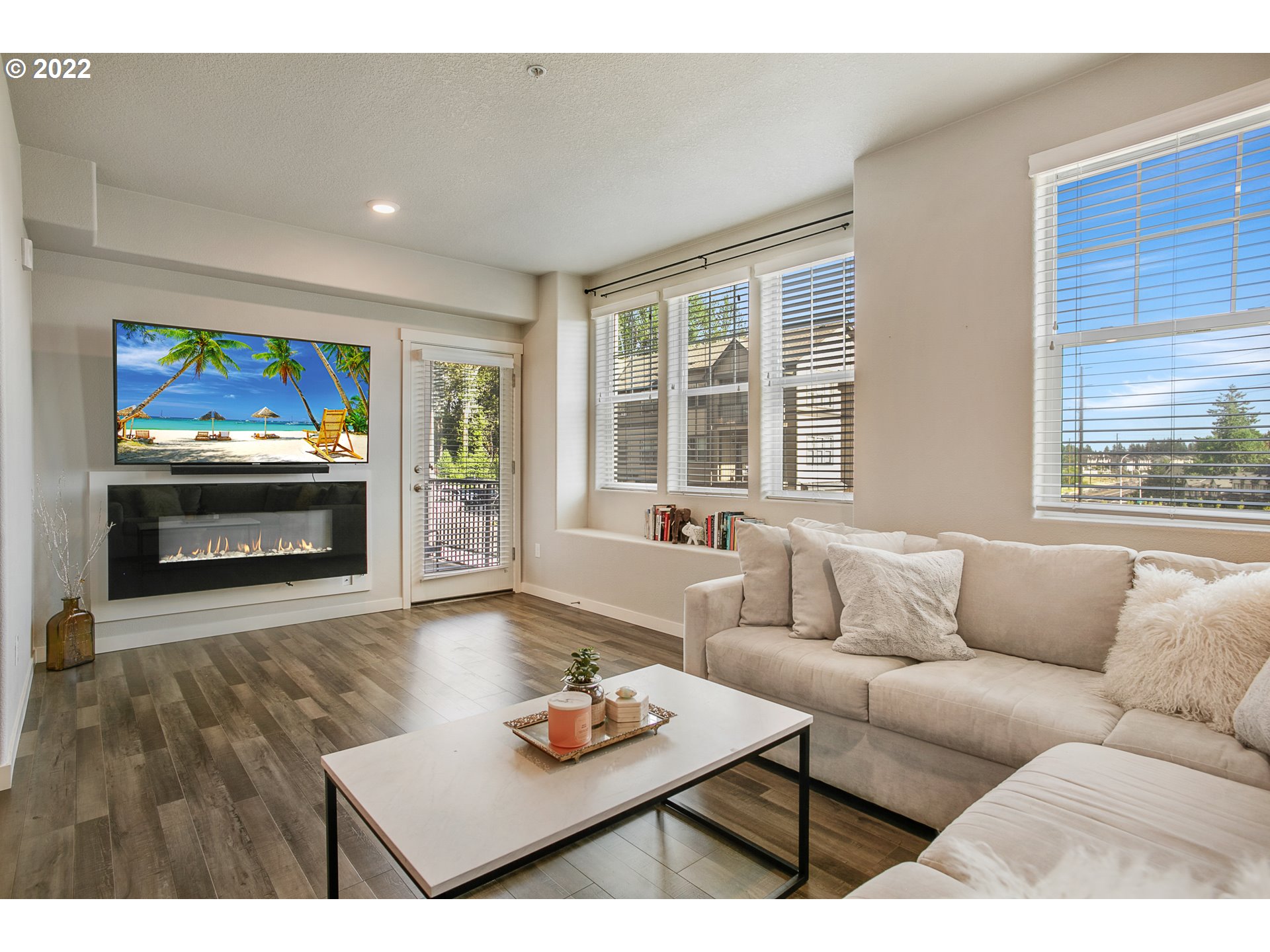 17182 Southwest Appledale Road, Unit 204 Beaverton, OR 97007 - Photo 2 of 18 Gallery Image 2