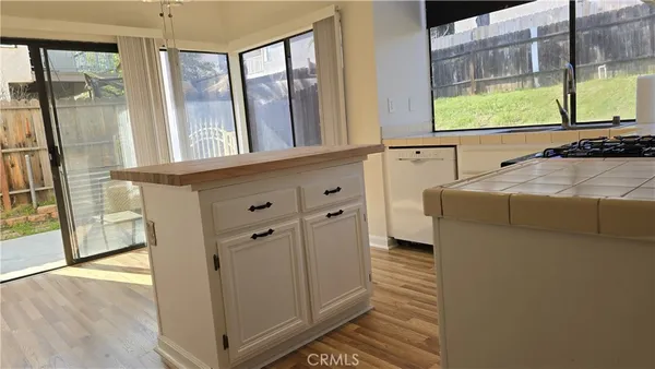$569,900 | 10387 Crossing Green Circle, Moreno Valley, CA 92557