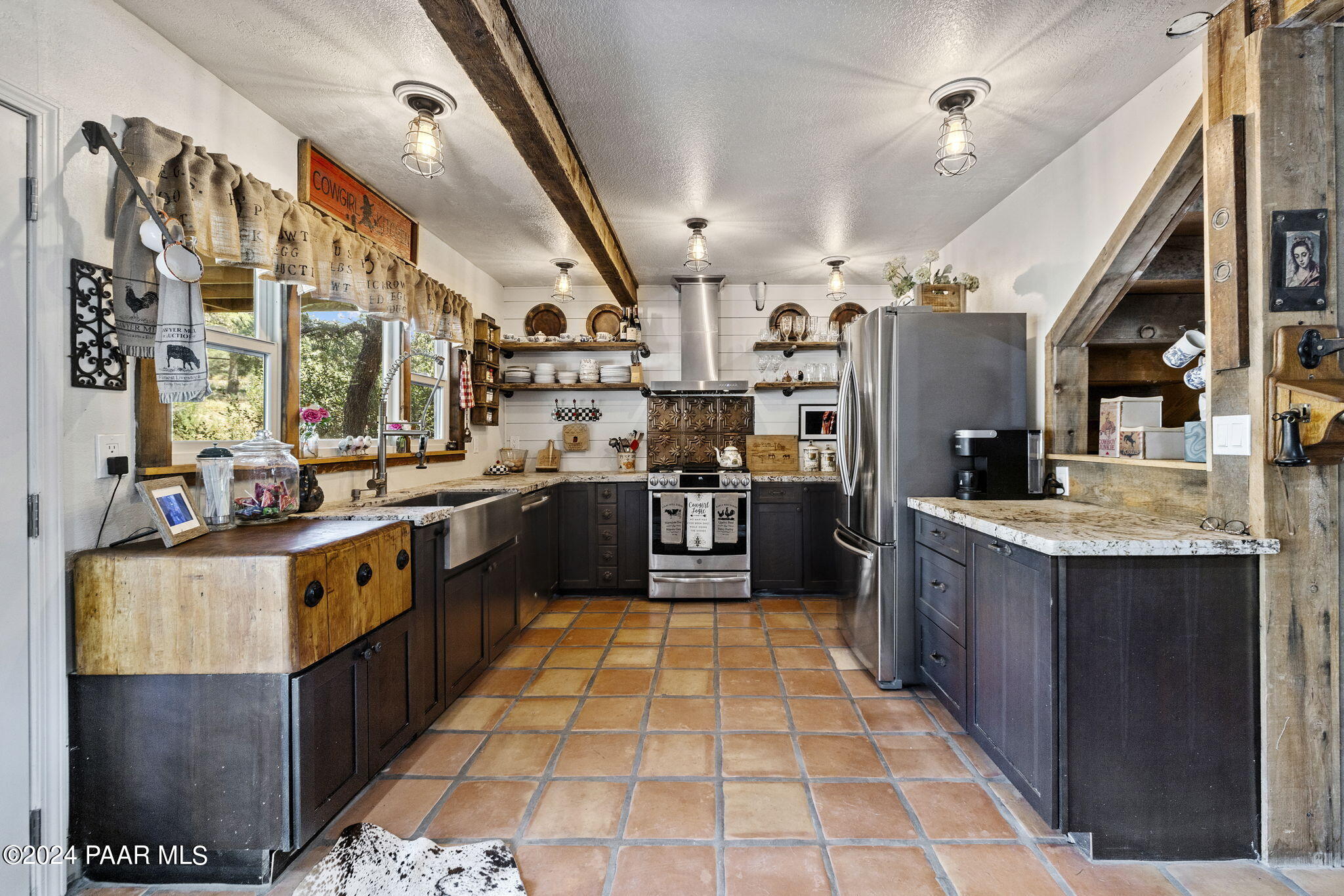 11211 North October Road Prescott, AZ 86305 - Photo 22 of 67 22-Kitchen_1