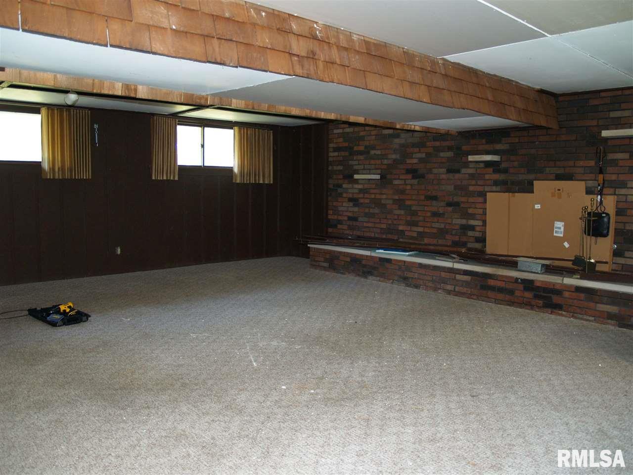 4906 South Alaska Road Bartonville, IL 61607 - Photo 19 of 32