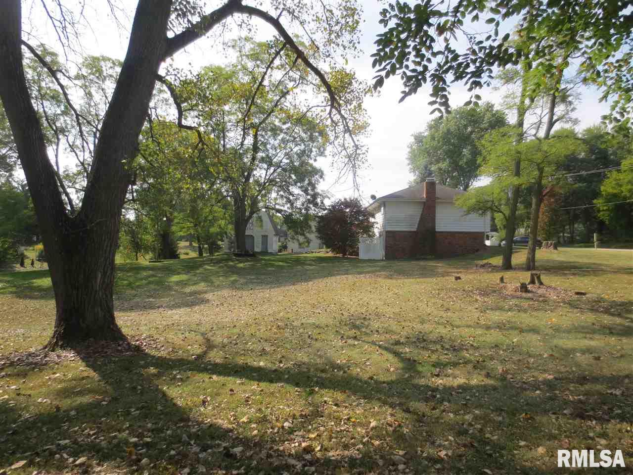 4906 South Alaska Road Bartonville, IL 61607 - Photo 3 of 32