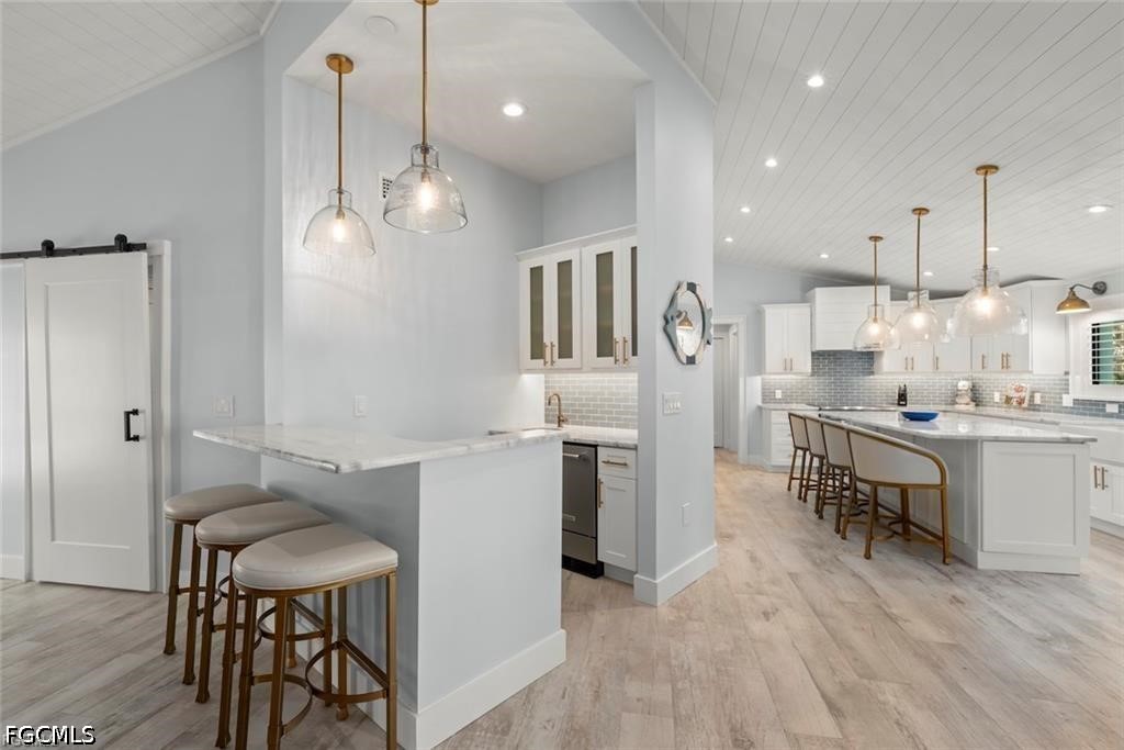 4775 Rue Helene Sanibel, FL 33957 - Photo 4 of 50