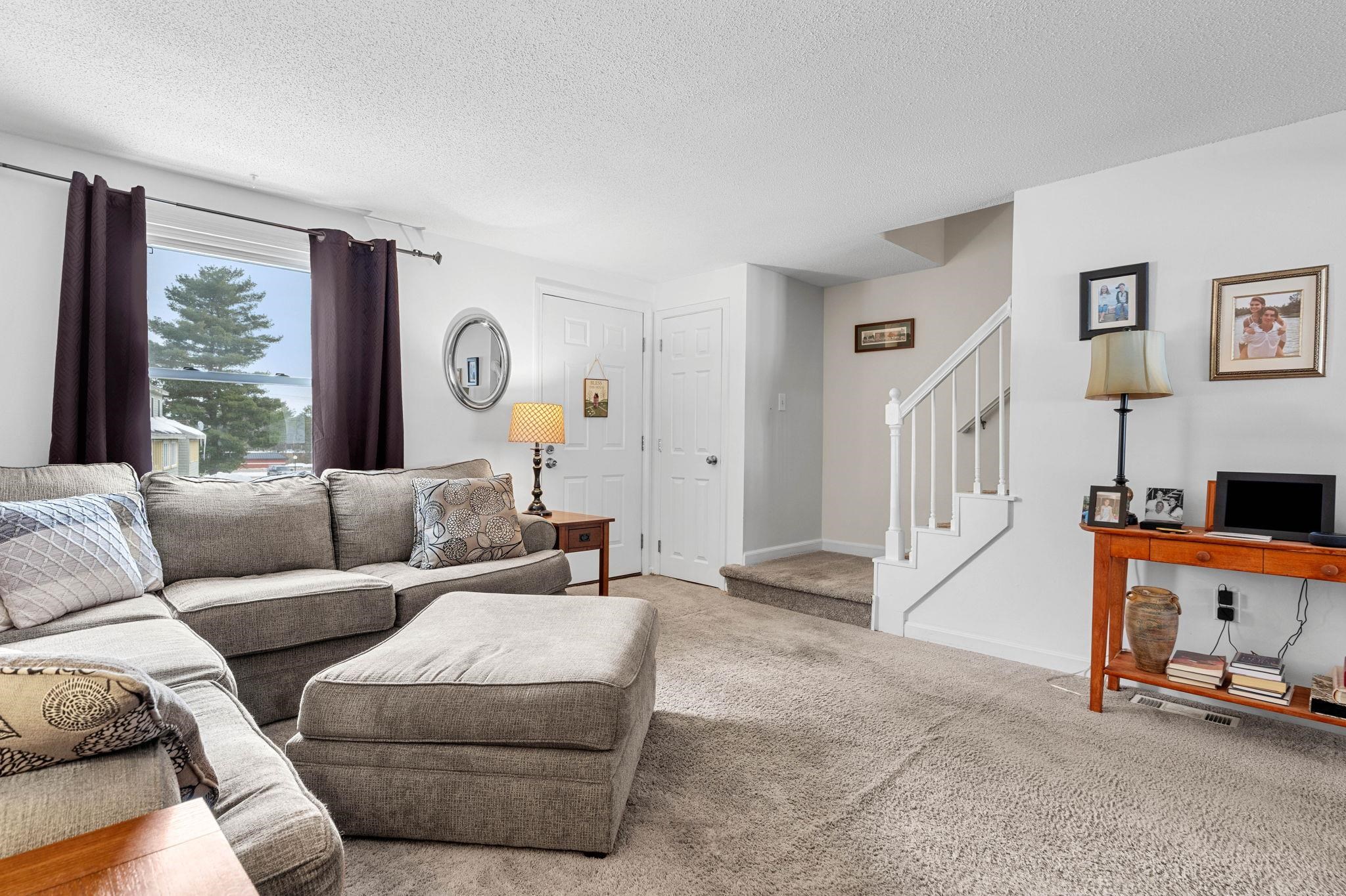 4 Gunstock Ridge Merrimack, NH 03054 - Photo 11 of 37