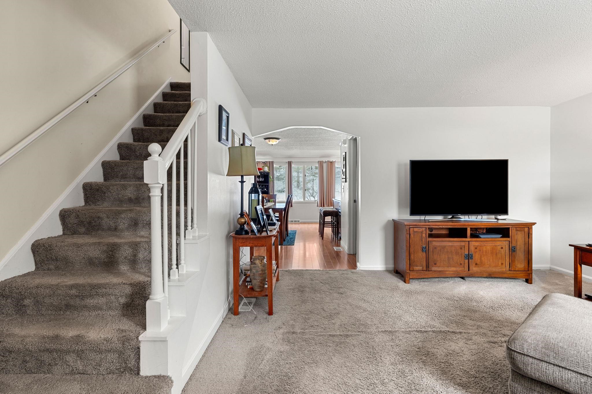 4 Gunstock Ridge Merrimack, NH 03054 - Photo 15 of 37